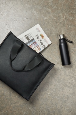 Logo trade reklaamkingitused foto: VINGA Bermond RCS taaskasutatud PU kandekott